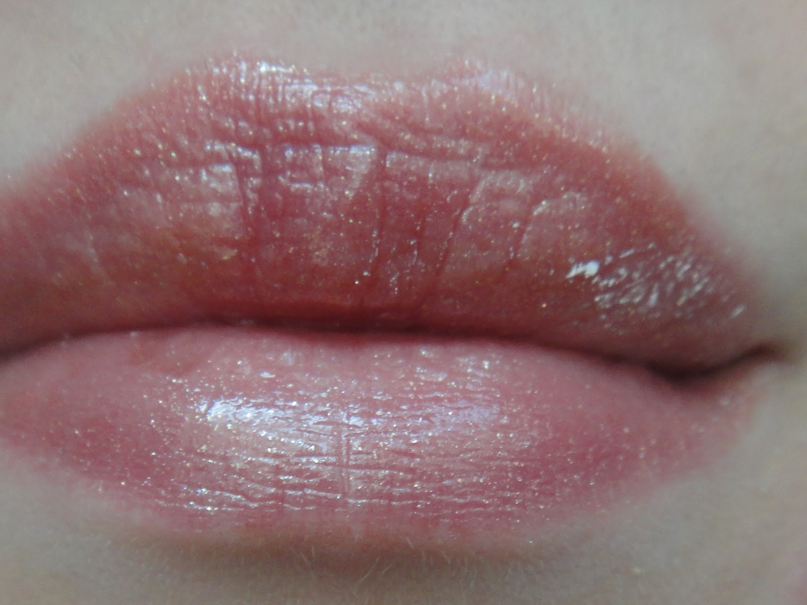 Everything Lovely & Chic {Review} Lavera Trend Sensitive Lipgloss in