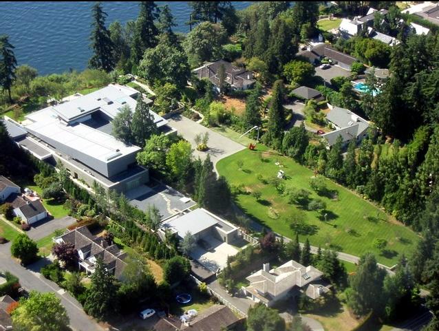 Homes of Hollywood Celebrities: Bill Gates Home in Medina Washiongton