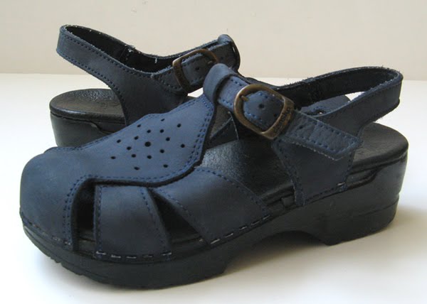 children's dansko clogs