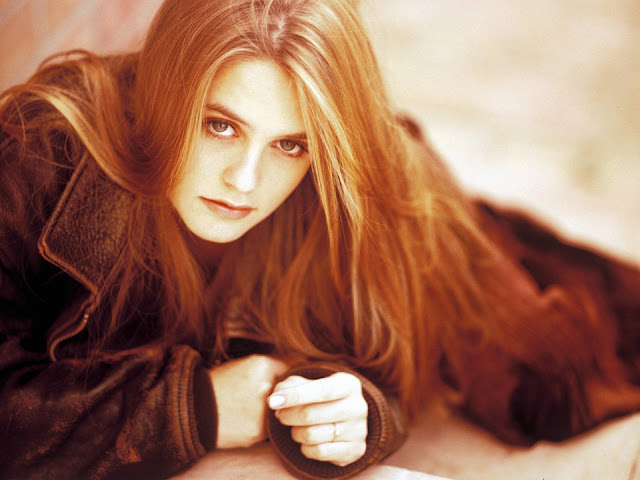 Alicia Silverstone Hd Wallpapers