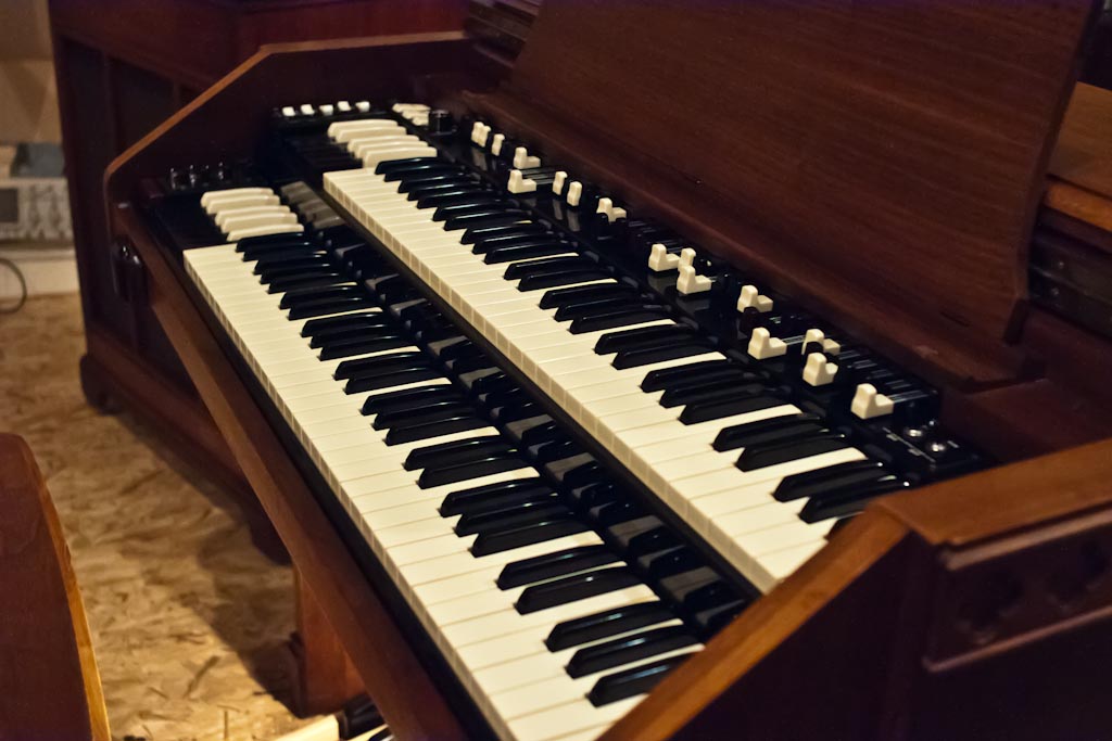 Hammond C2 Restoration Project