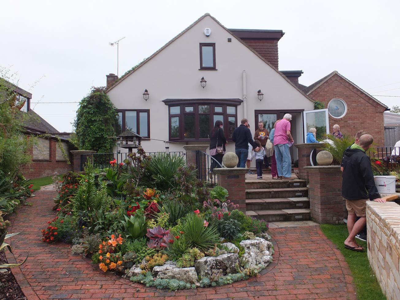 Alternative Eden Exotic Garden A Return to Paul's Garden