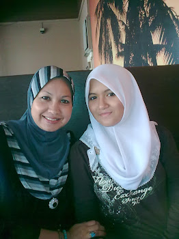 My Lovely Mom with mE