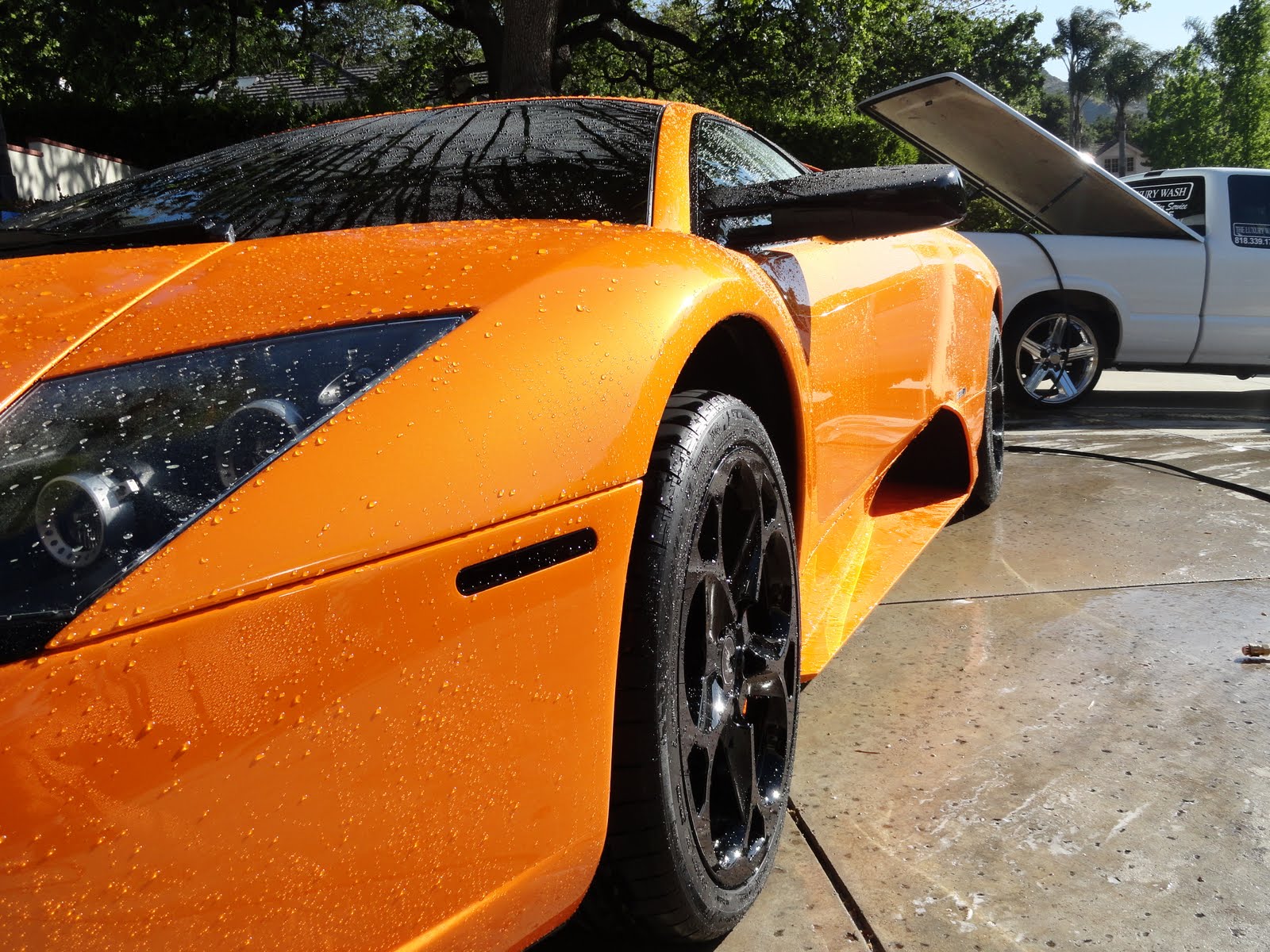 TRUE HEAVEN DETAILING LUXURY WASH