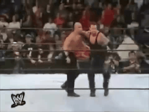 taker-eliminates-maven.gif