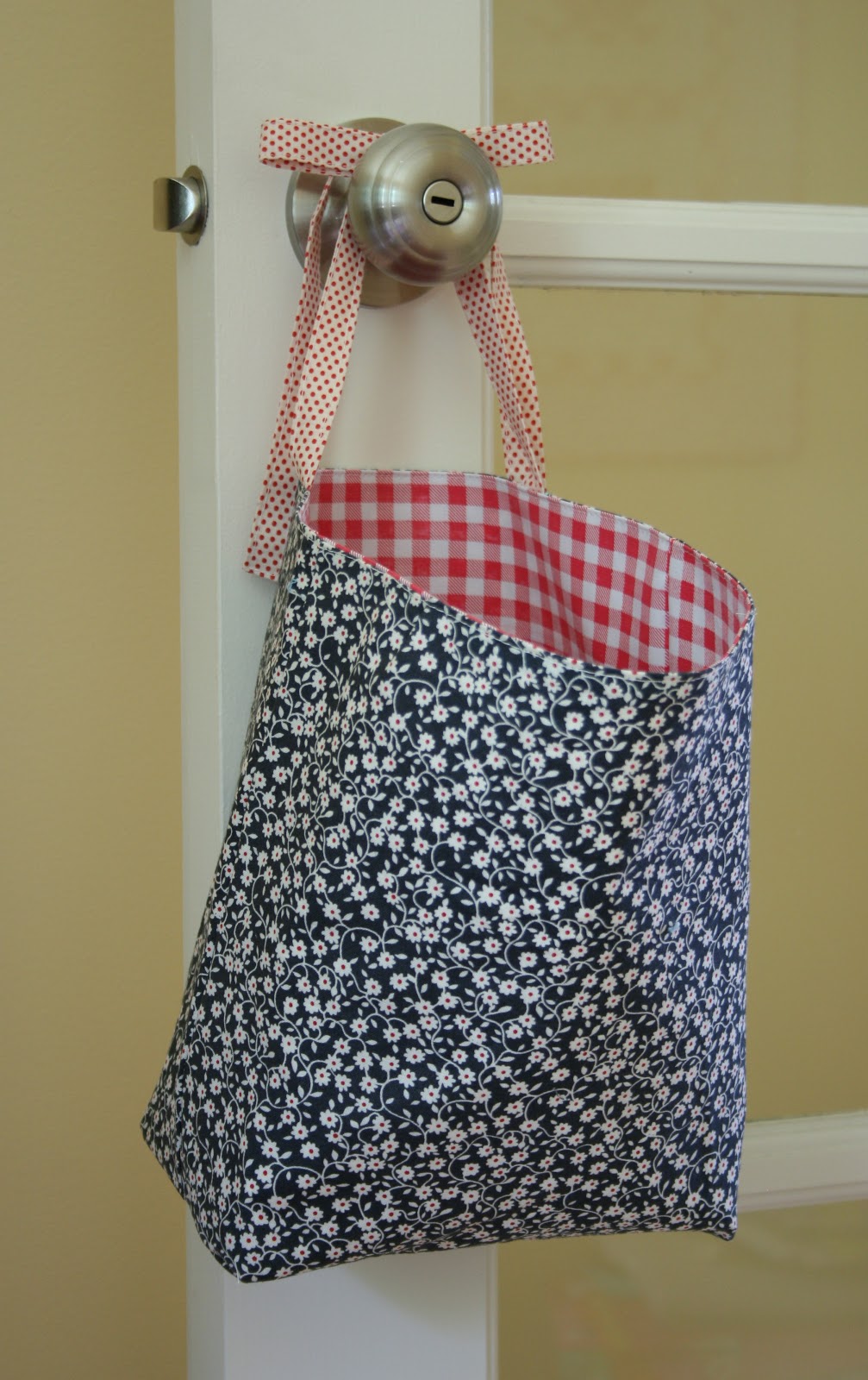 crazy mom quilts van trash cans