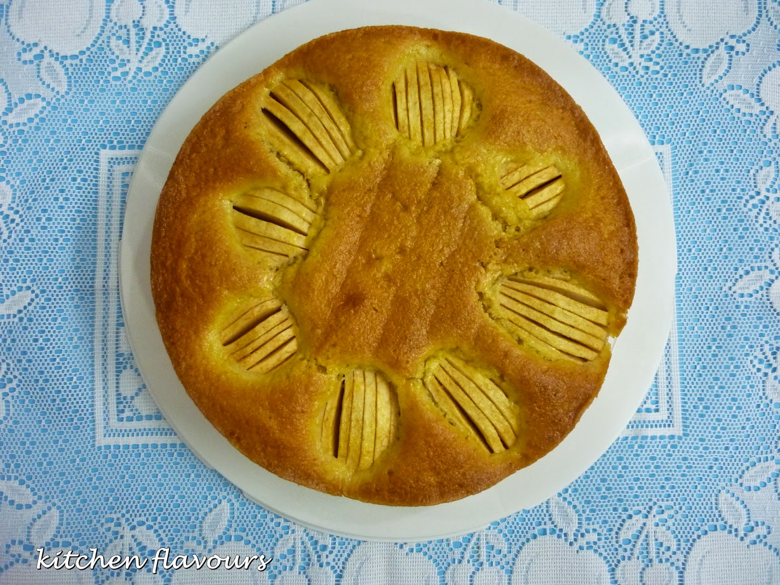 kitchen flavours: Apple Cake