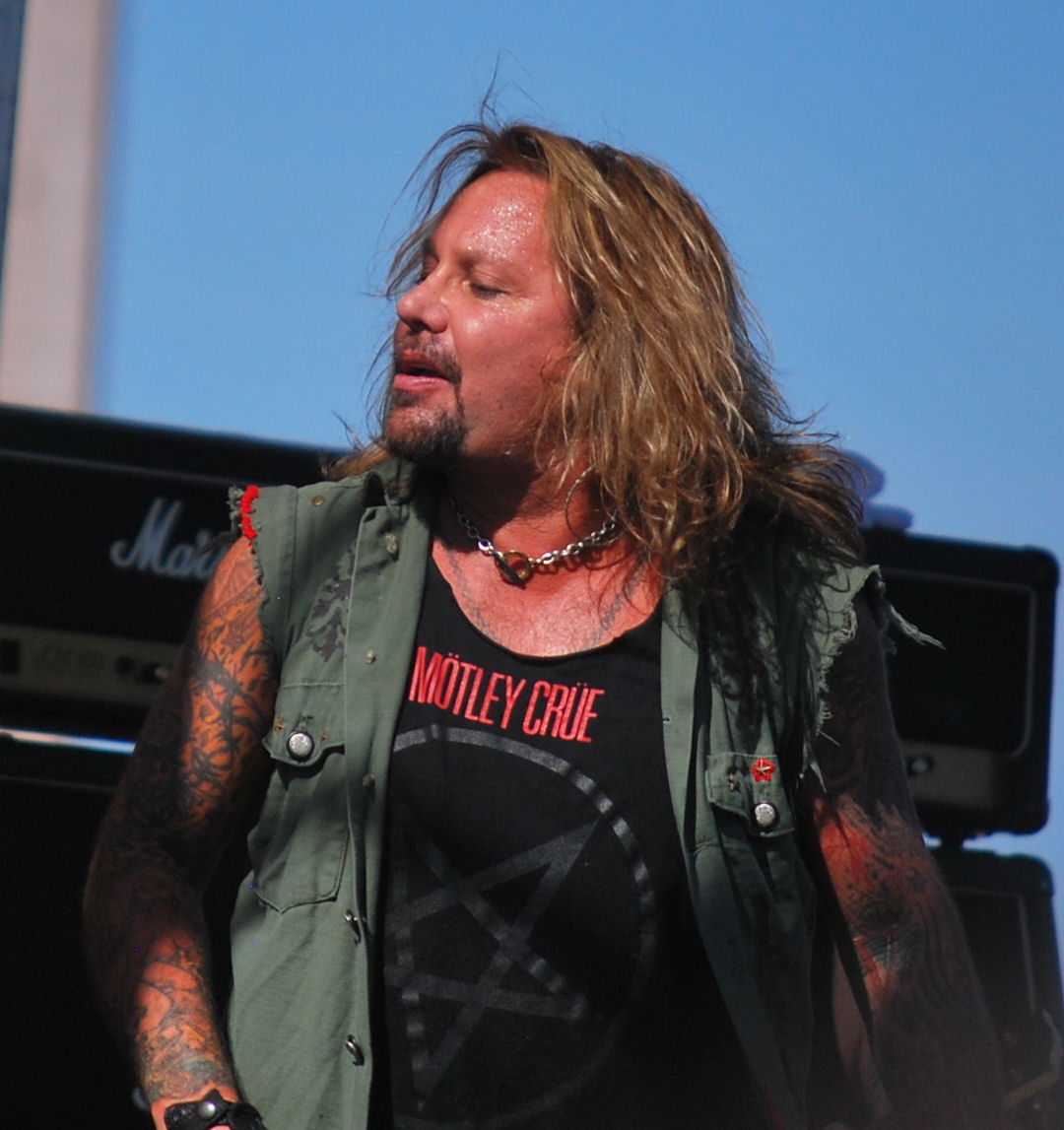 vince neil racing