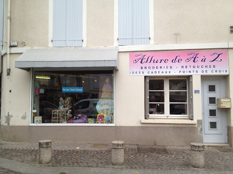 ALLURE DE A à Z SITUE A COTE DE DEFI MODE DEMENAGE A LA PLACE DE PREVOST PARTI A LA RETRAITE!!!