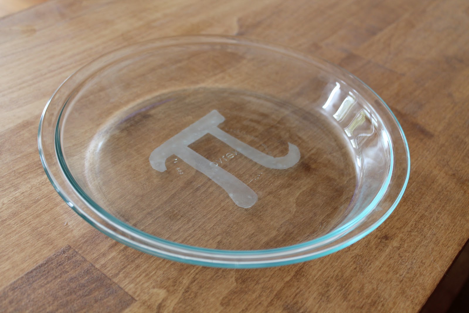 Ideas to Live the DIY Life Tutorial Etched Glass Bakeware