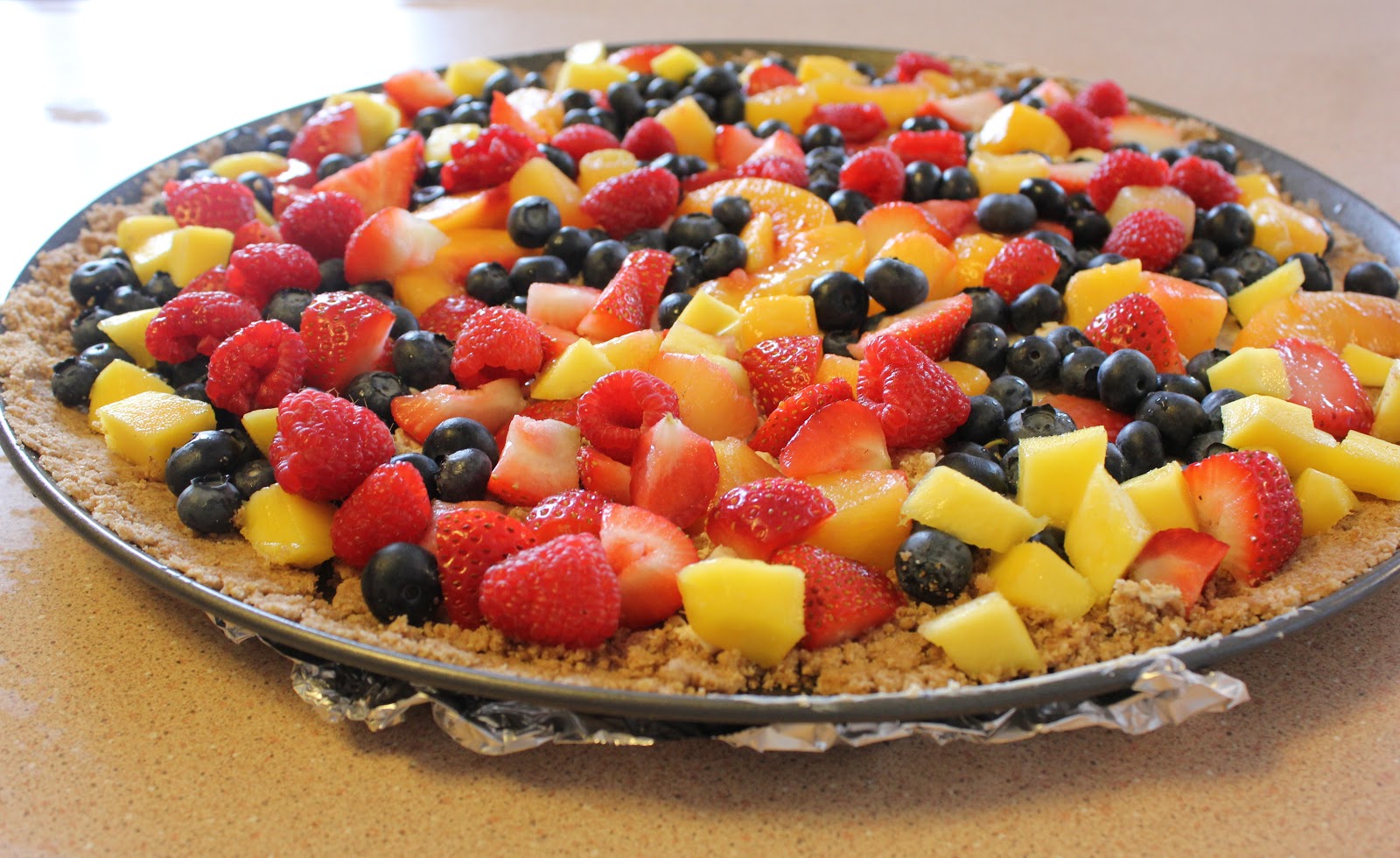 Fit and Lovin' it Fruit Pizza