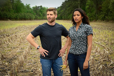 Mike Vogel and Kylie Bunbury in Under the Dome Season 3