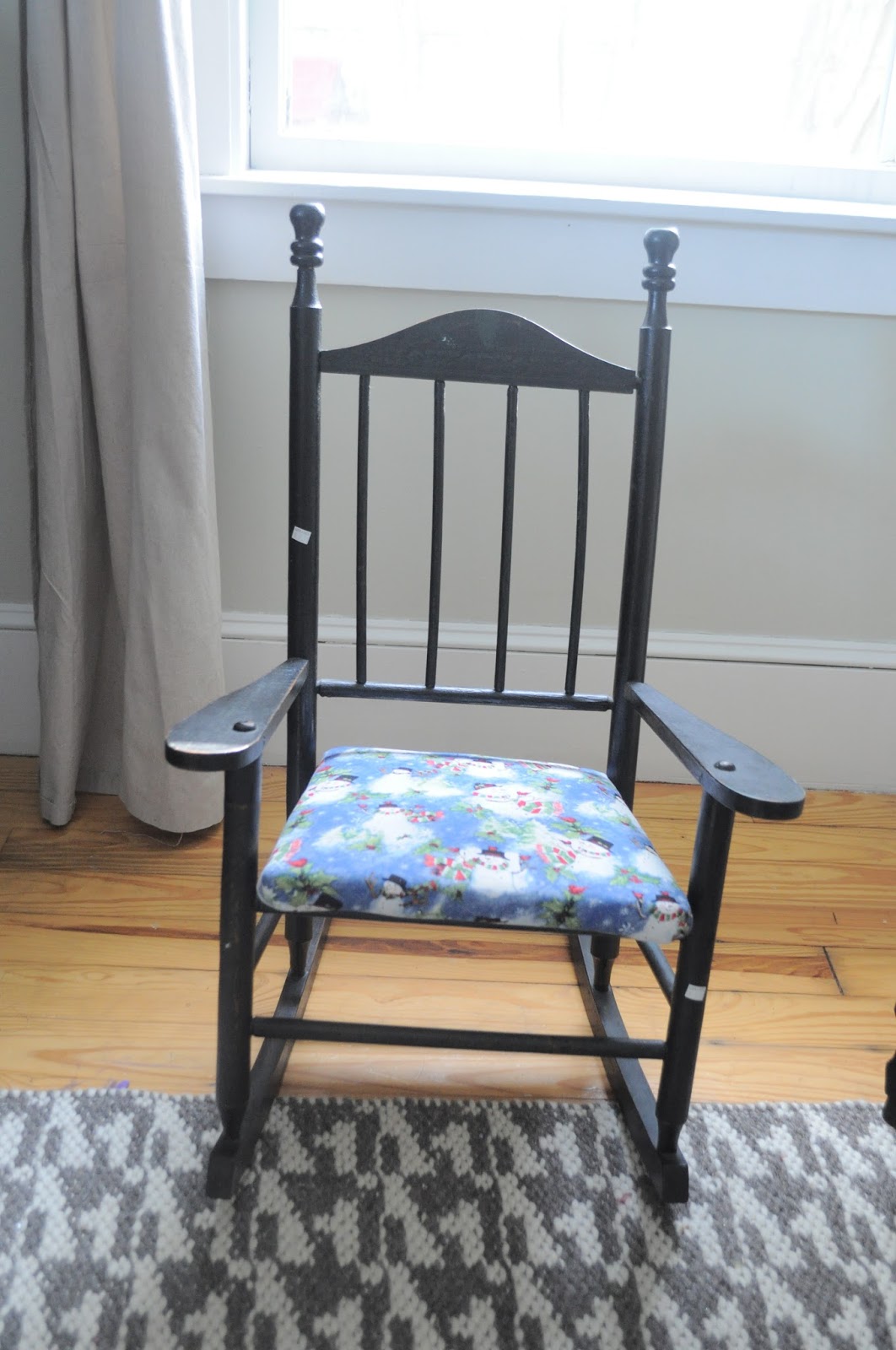 How to Recover a Seat Cushion. Hint It's SO easy Pretty Real