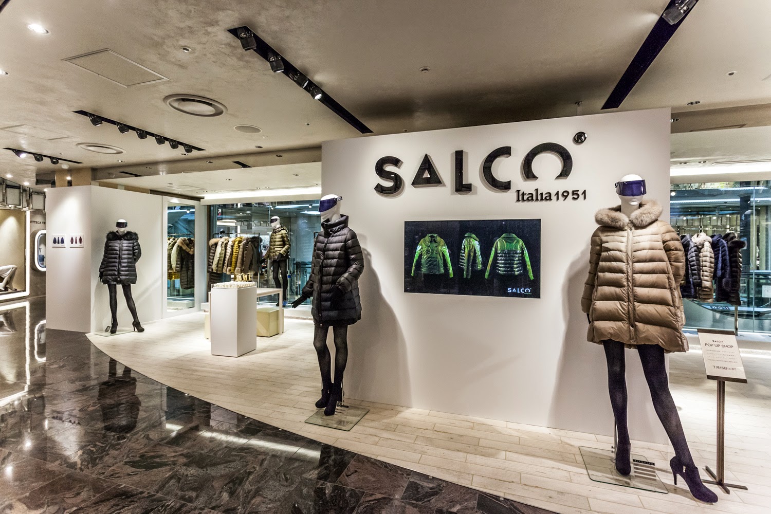 © Moda Glamour Italia Salco New Pop Up Shop, a Tokyo