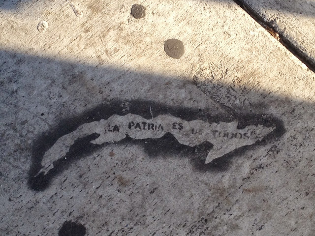 Graffiti, sidewalk art, art, stencil graffiti, Wynwood Miami, Miami, art district, Art Basel Graffiti, sidewalk art, art, stencil graffiti, Wynwood Miami, Miami, art district, Art Basel
