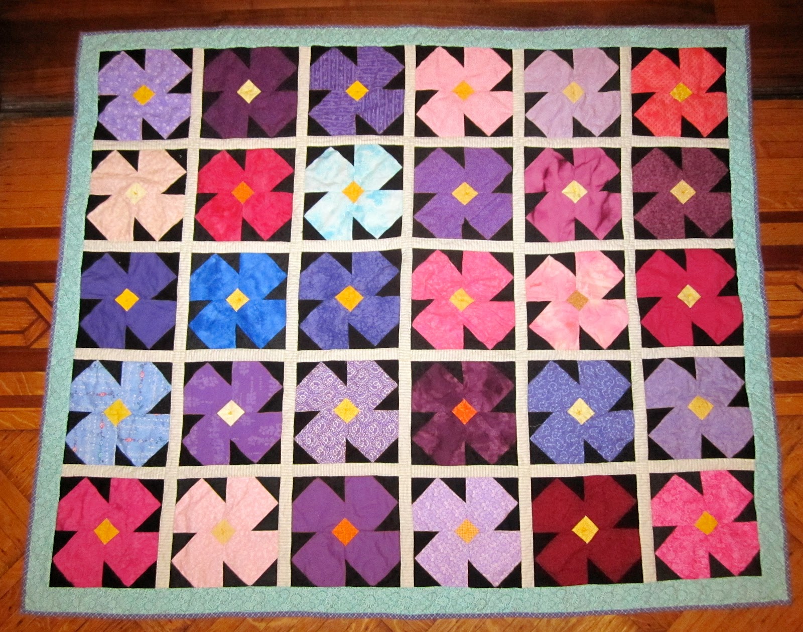 BrooklynQuilter African Violets lap quilt
