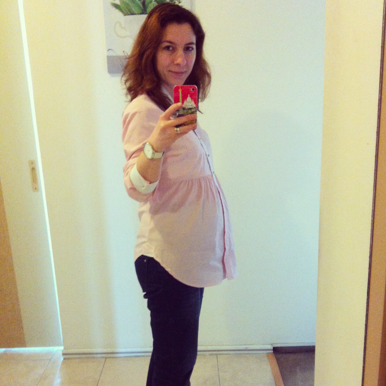 BİR DİYETİSYENİN BESLENME GÜNLÜĞÜ Hamilelikte 28. hafta BİR DİYETİSYENİN BESLENME GÜNLÜĞÜ Hamilelikte 28. hafta