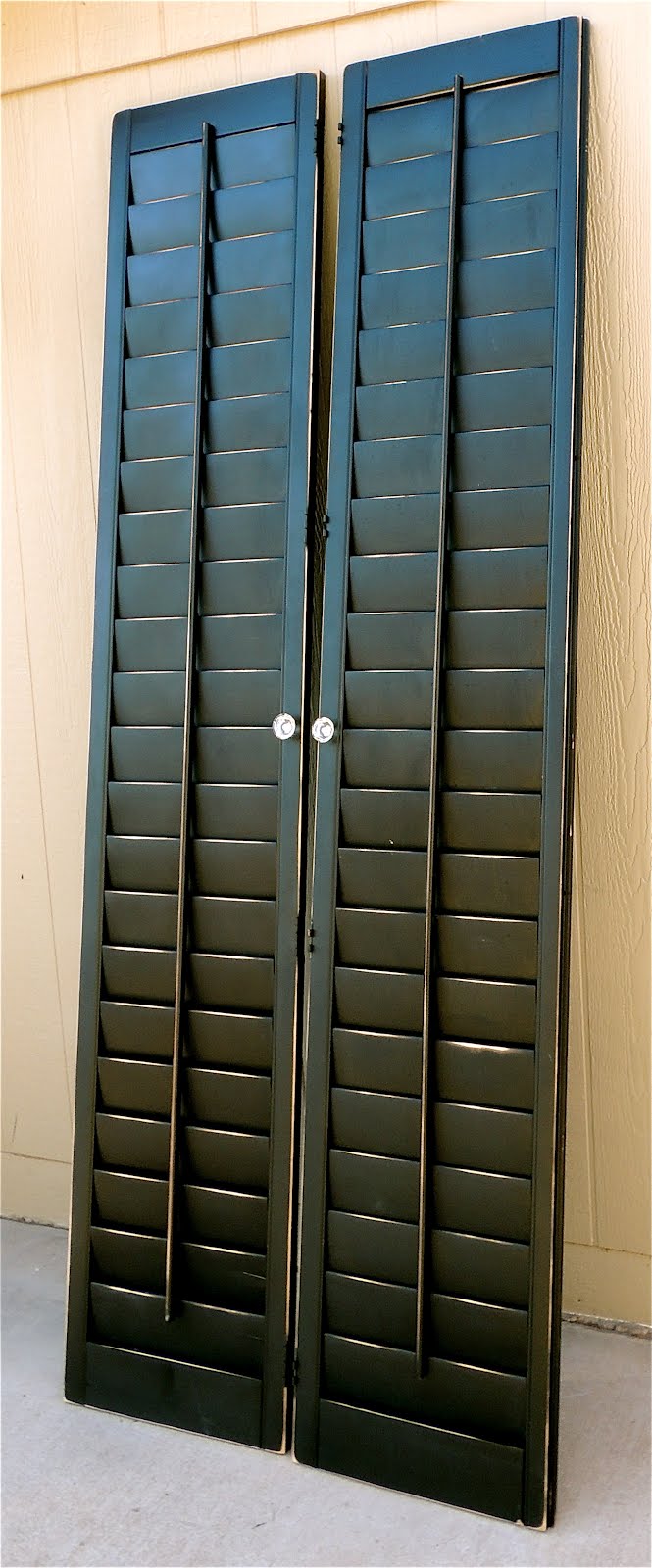 The Backyard Boutique by Five to Nine Furnishings Oversized Black