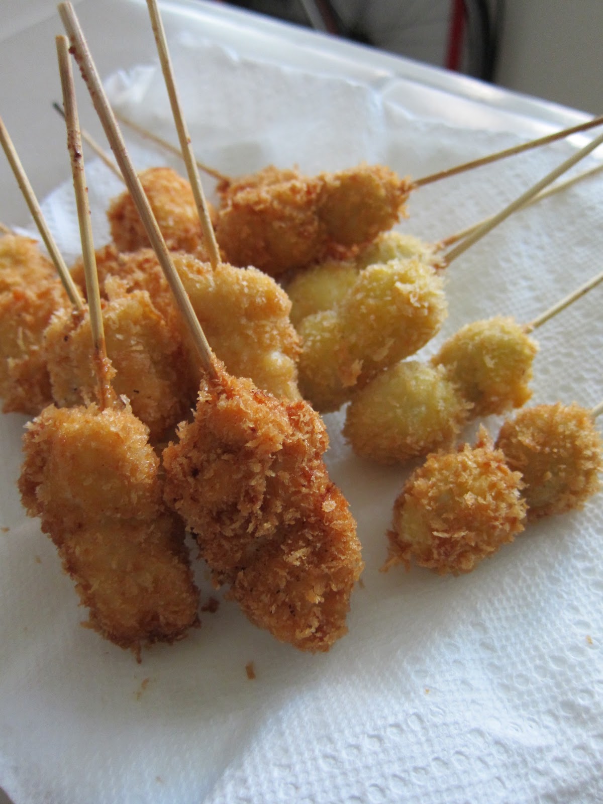 Dinner wa? kushikatsu (japanesestyle of deepfried kebab)