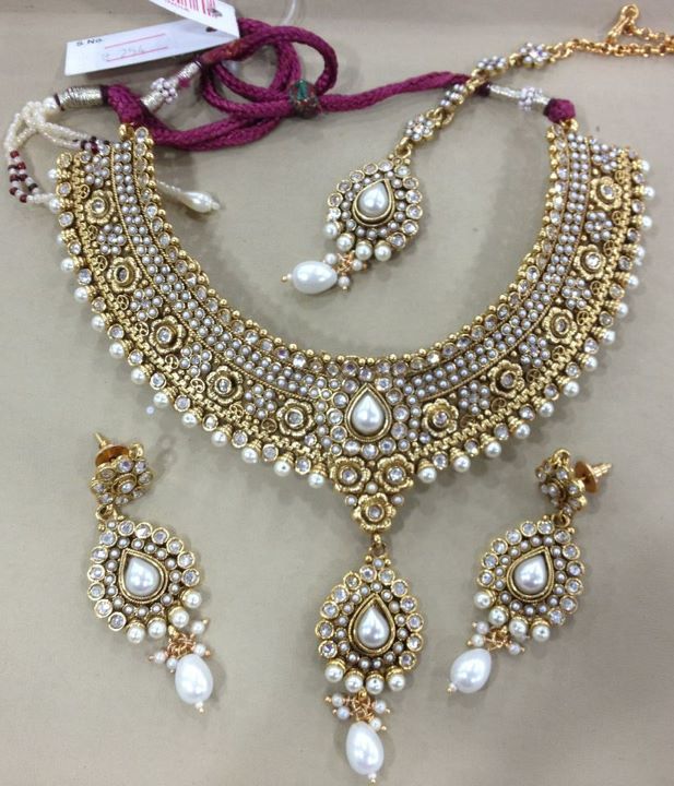 Bangladeshi Bridal Necklace Design Wedding Snaps....