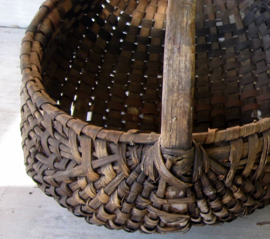 FOLKWAYS NOTEBOOK APPALACHIA OLD HANDMADE RIB BASKETS