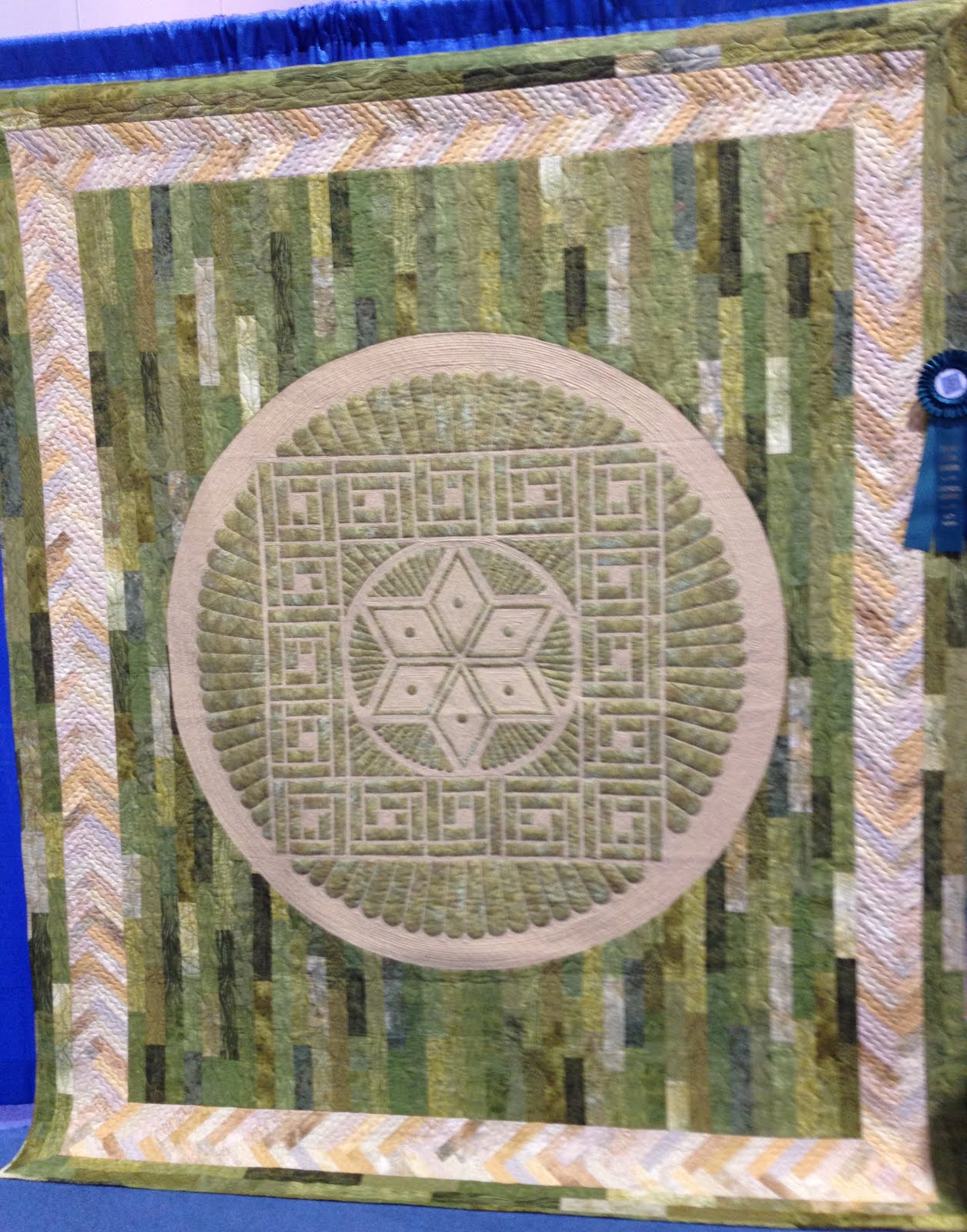 Rosthequilter, quilting is my sanity……. Machine Quilting Exposition