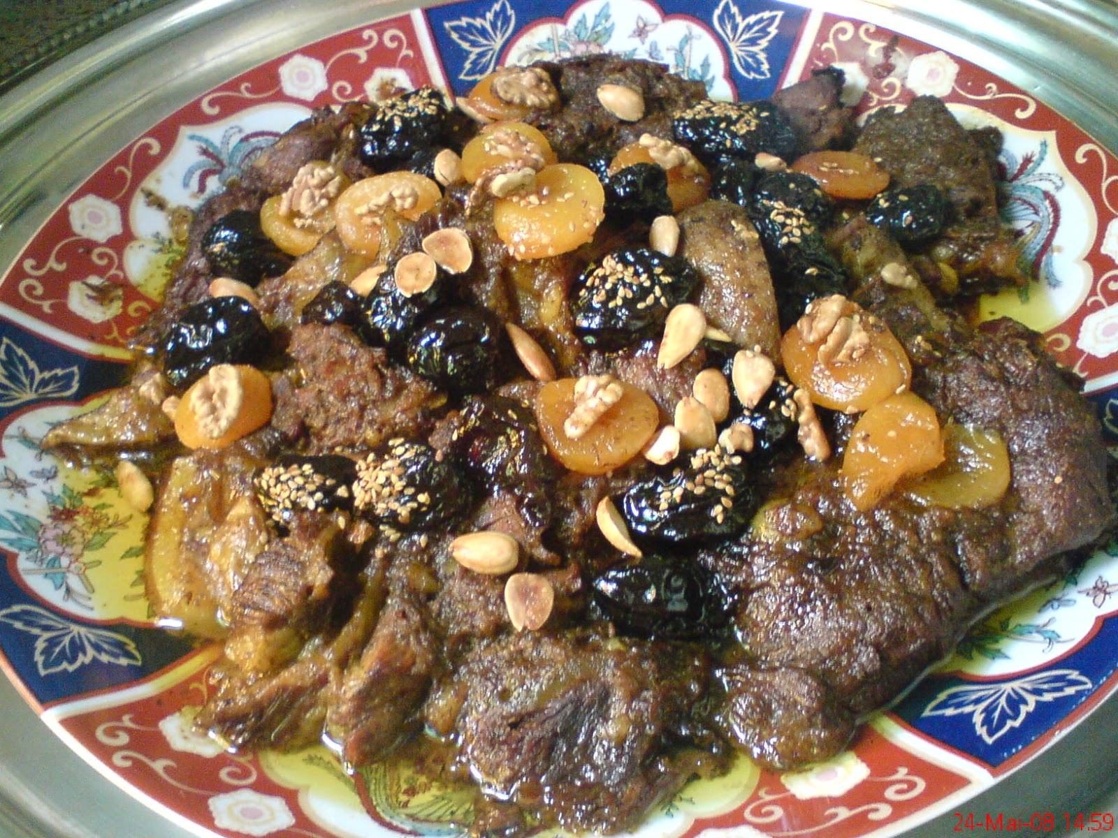 cuisine marocaine Tajine de viande aux pruneaux