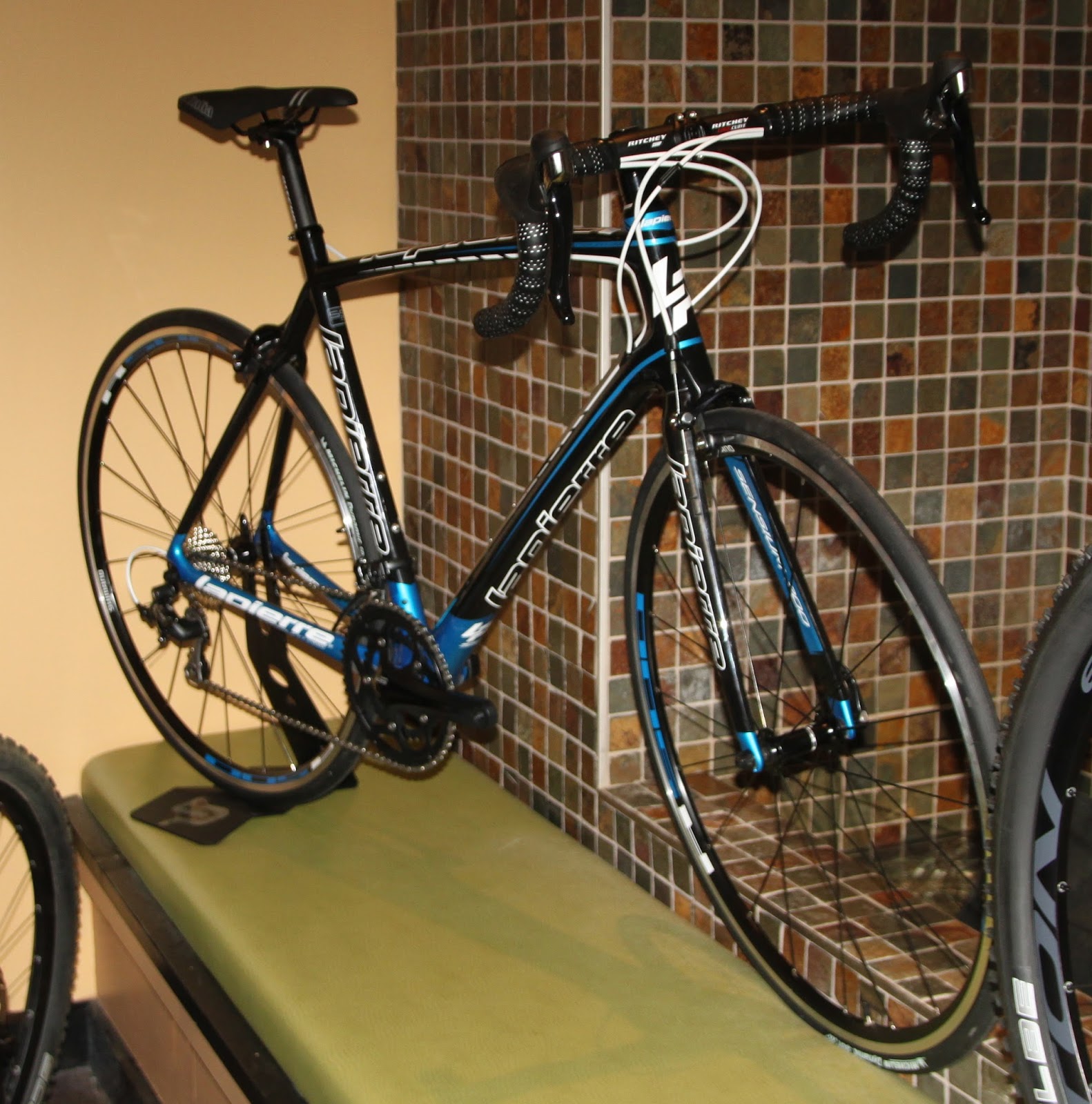 Holiday Gifts For Bicycle Enthusiasts