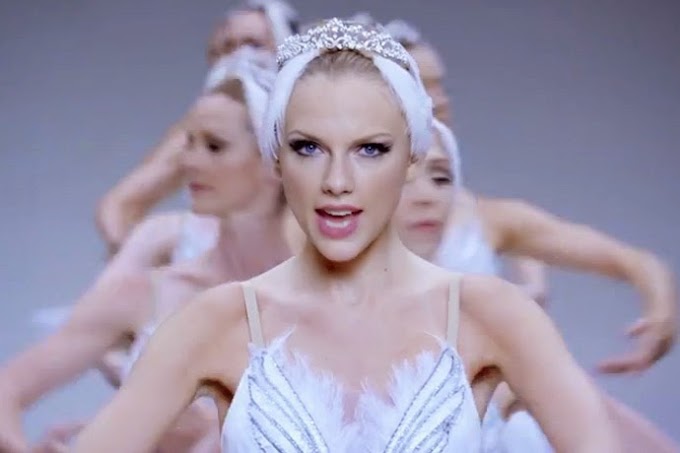 Taylor Swift shakes her Shake It Off !!