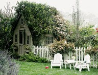 Maison Decor: Dreaming of a Garden House