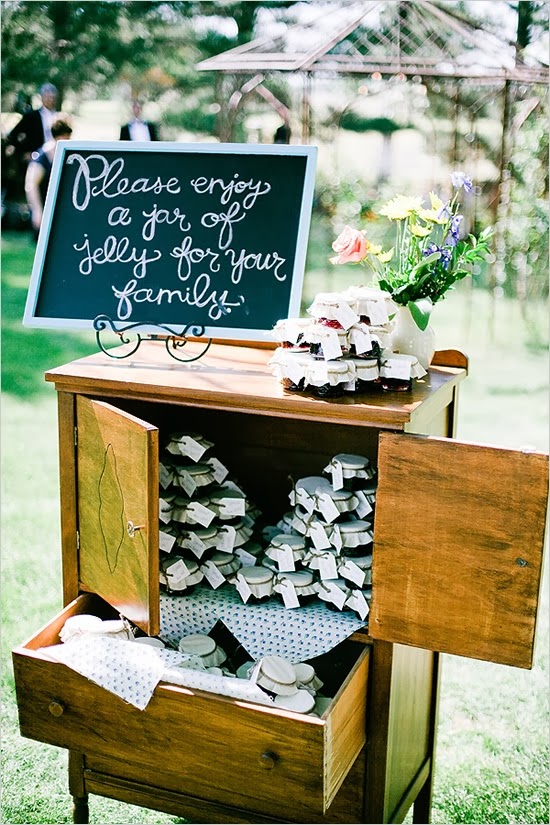 Beautiful Bridal Rustic Wedding Favor Displays