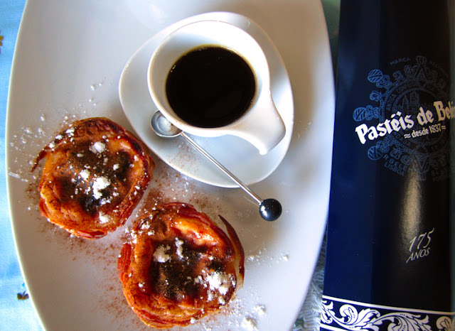 Pastéis de Belém - photo by Ana Almeida - TANGRAMartworks Pastéis de Belém - photo by Ana Almeida - TANGRAMartworks