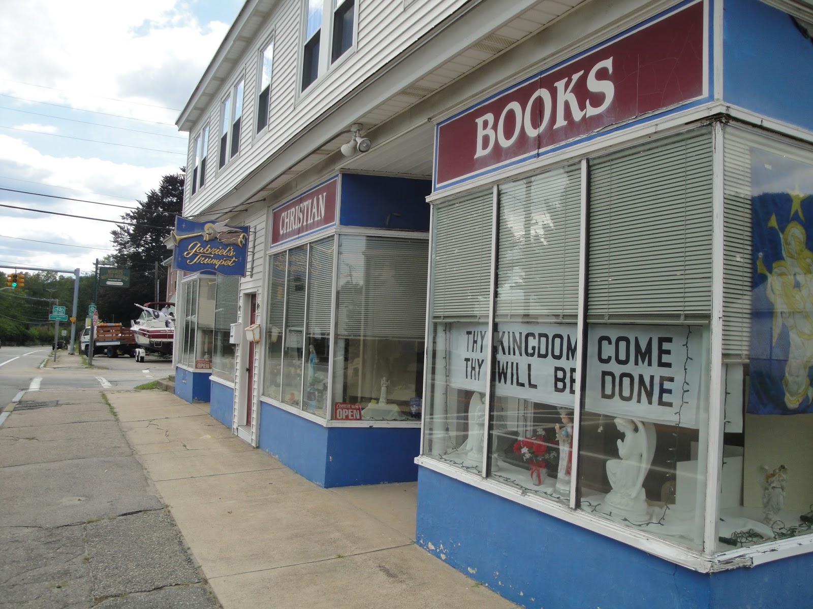 150 Churches Church 58 Our Lady of Częstochowa / Gabriel's Trumpet