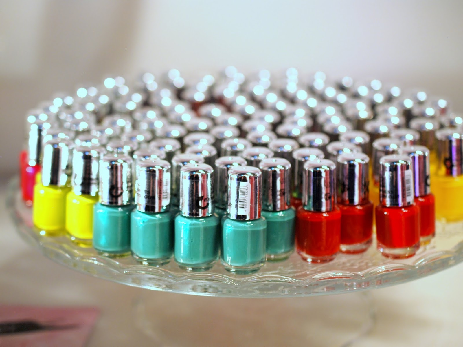 Express Nail Polish RdeL Young Express Nail Polish RdeL Young