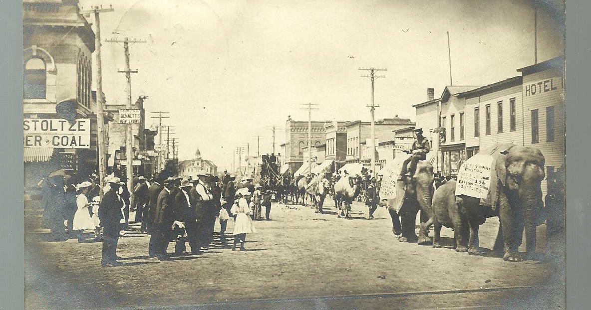 The Circus "NO SPIN ZONE" Cando, N. Dak. 1908