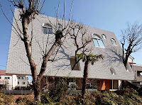 Japanese Vertical House Design Boasts Different Sized Windows and Openings Japanese Vertical House Design Boasts Different Sized Windows and Openings