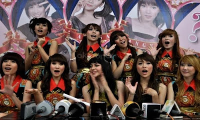 Para Personil Cherry Belle