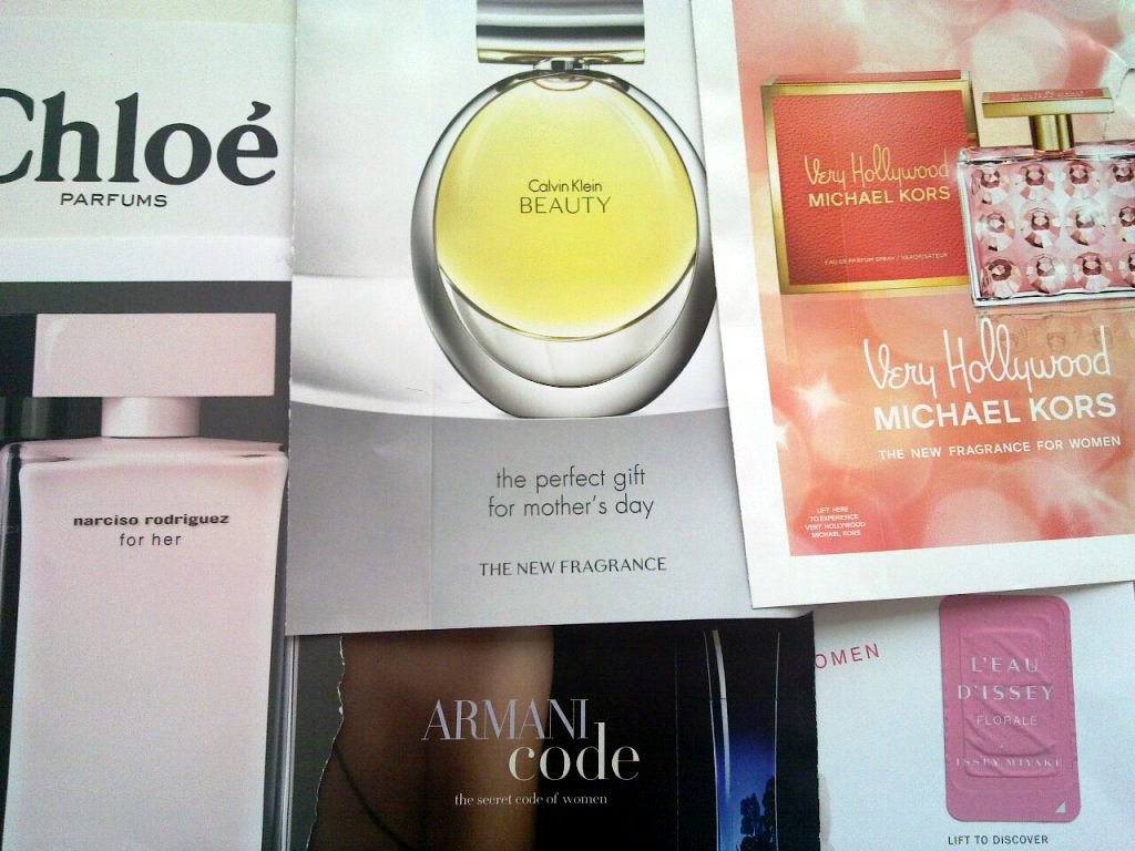 Sisters with Stuff Alternate uses for perfume sample sheets from magazines