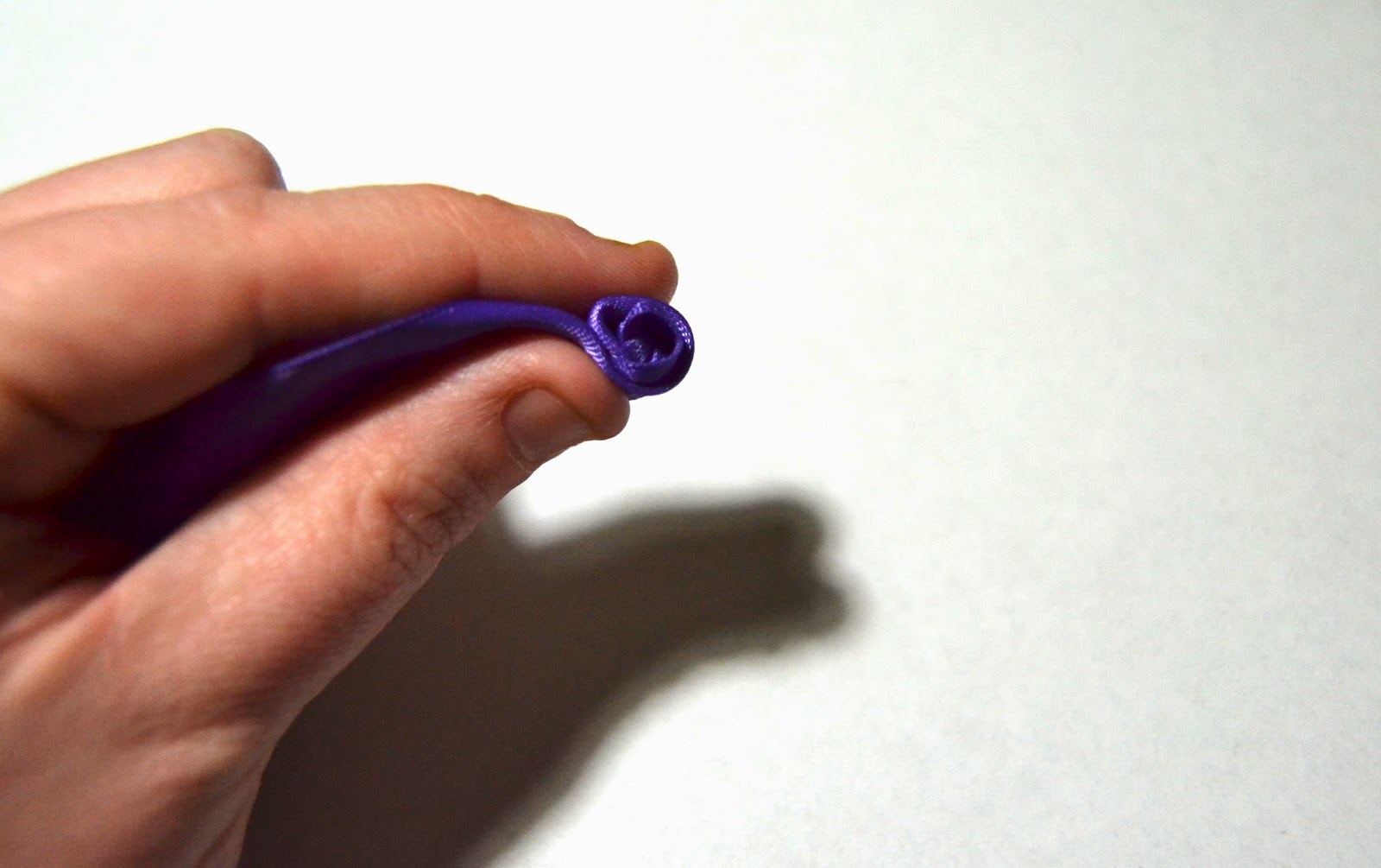 The Gangstress Ladies' Tutorials Hot Glue Ribbon Rosette Tutorial