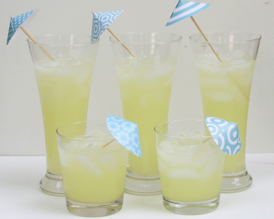 Juneberry Lane Tutorial Tuesday DIY Drink Umbrellas