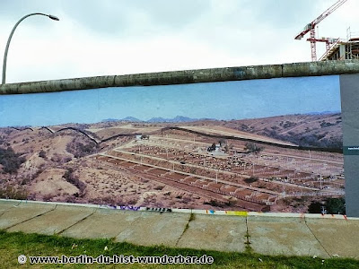 west side, east side, gallery, ausstellung, wall on wall