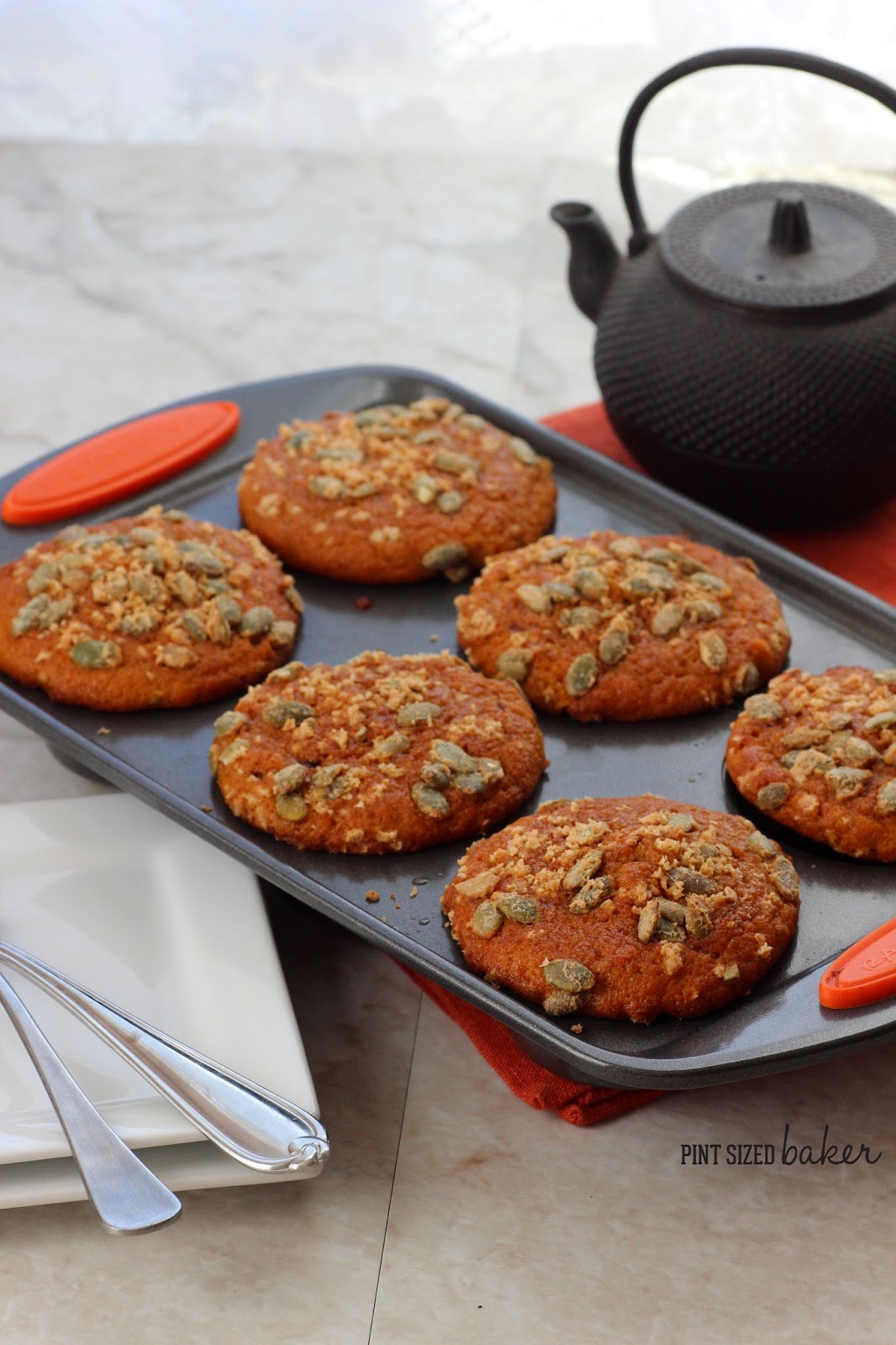 Pumpkin Muffins with Sugared Pepitas 2 1%2Bps%2BPumpkin%2BMuffins%2B(5)