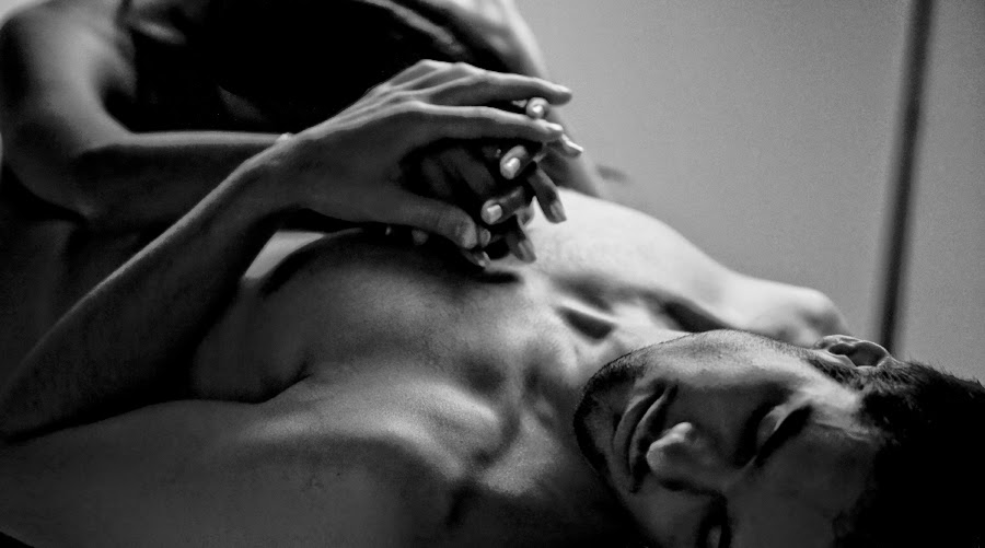 nude bikini contributor sex positions to please a black man