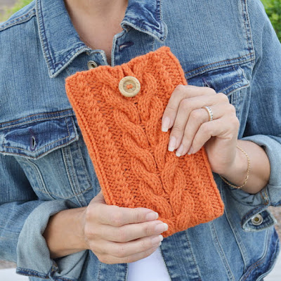 https://www.etsy.com/listing/150811312/kindle-fire-cover-knit-sleeve-kindle?ref=related-5