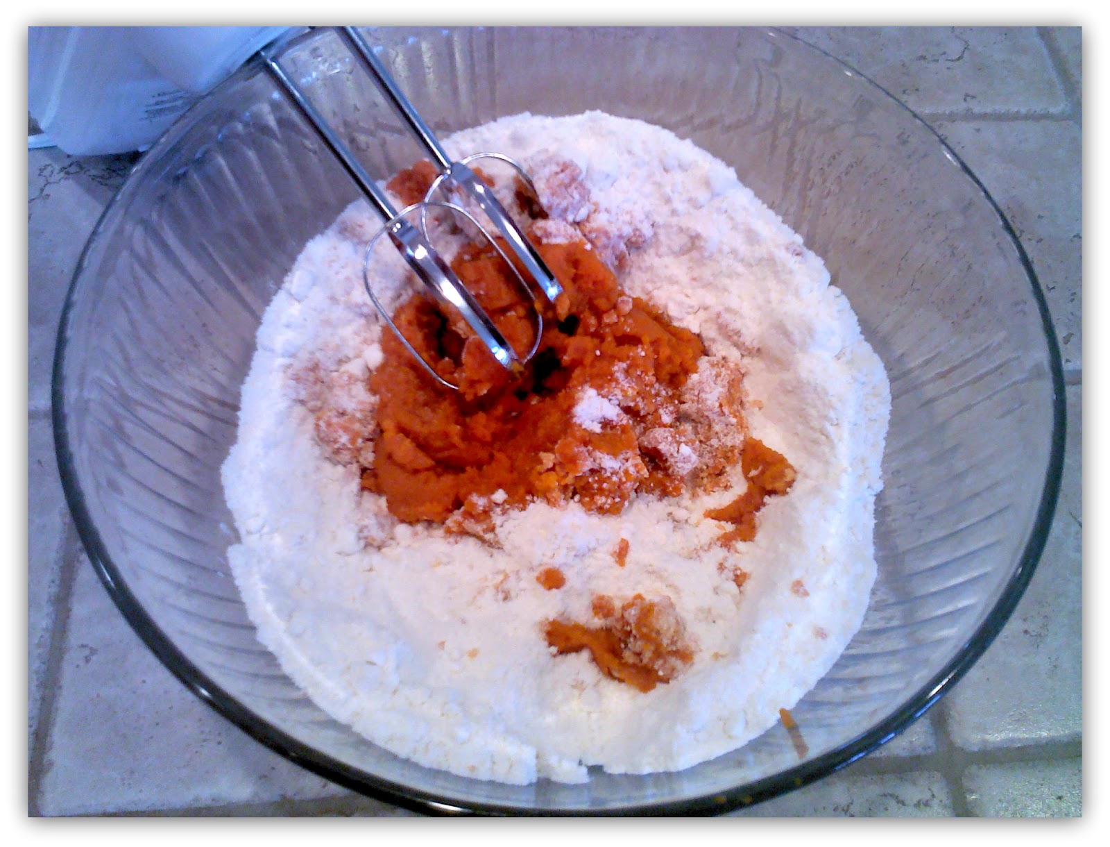 Easy Cake Mix Mini Muffins made with Pumpkin Sweet Little Bluebird