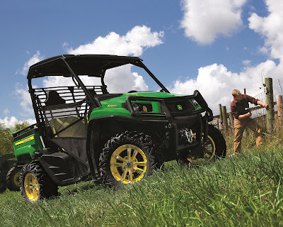 John Deere Gator XUV590i