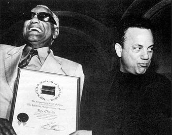 http://1.bp.blogspot.com/-YPsLZjbvq1Q/T9KKf04pTII/AAAAAAAAOmw/C4Q2zam8wyQ/s1600/Event+-+Songwriters+Hall+Of+Fame,+Award+Dinner,+Ray+Charles,+Billy+Joel+-+19930325.jpg