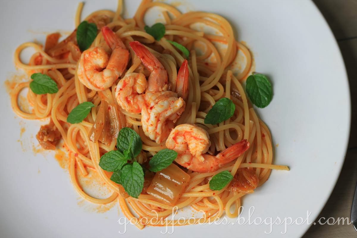 GoodyFoodies Recipe Kimchi Pasta with King Prawns