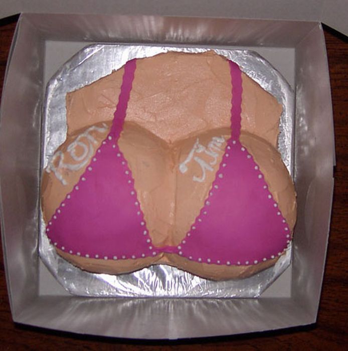 39 Awesome Breasts Shape Cool Cakes FADEFACT