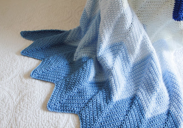 Lady By The Bay: Crocheted Chevron Baby Blanket Pattern